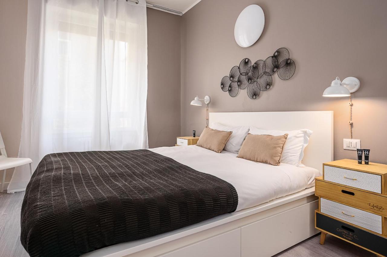 Hemeras Boutique Homes - Design Home In Canals District Milan Bagian luar foto